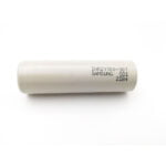 Samsung INR21700-30T Li-Ion 3,6V 3000 mAh / 35 A akkukenno - Flat-top, ei suojapiiriä